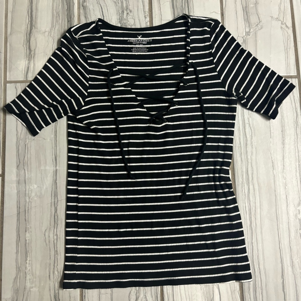 Cute ribbed T-shirt